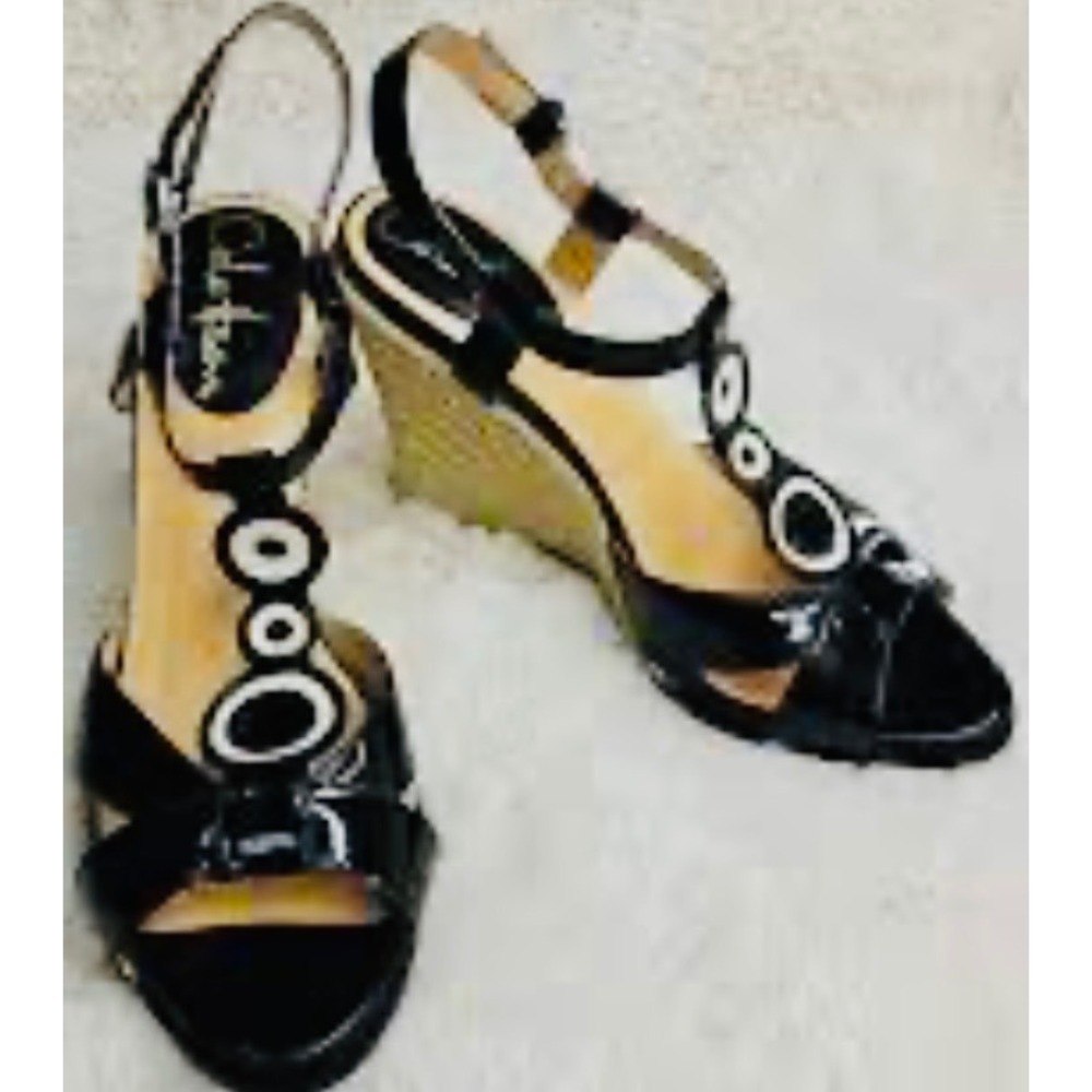Cole Haan‎ Black Patent Leather Espadrille Wedge Sandals T-Strap Cutout 7.5B